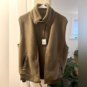 Filson Sherpa Vest -NWT